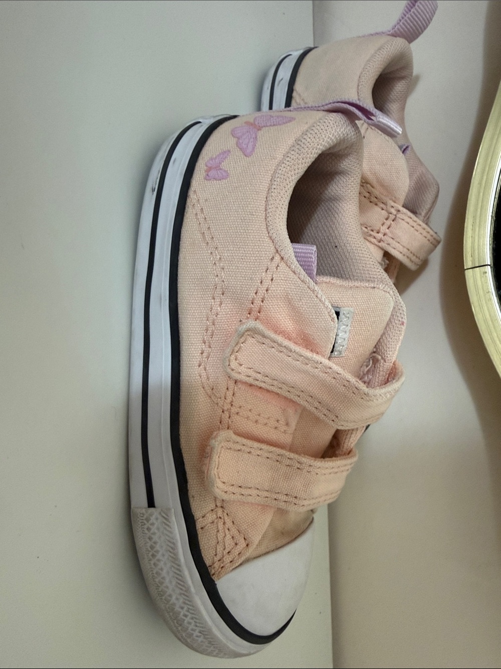 Converse Kids Peach Canvas Velcro Sneakers with Lavender Accents